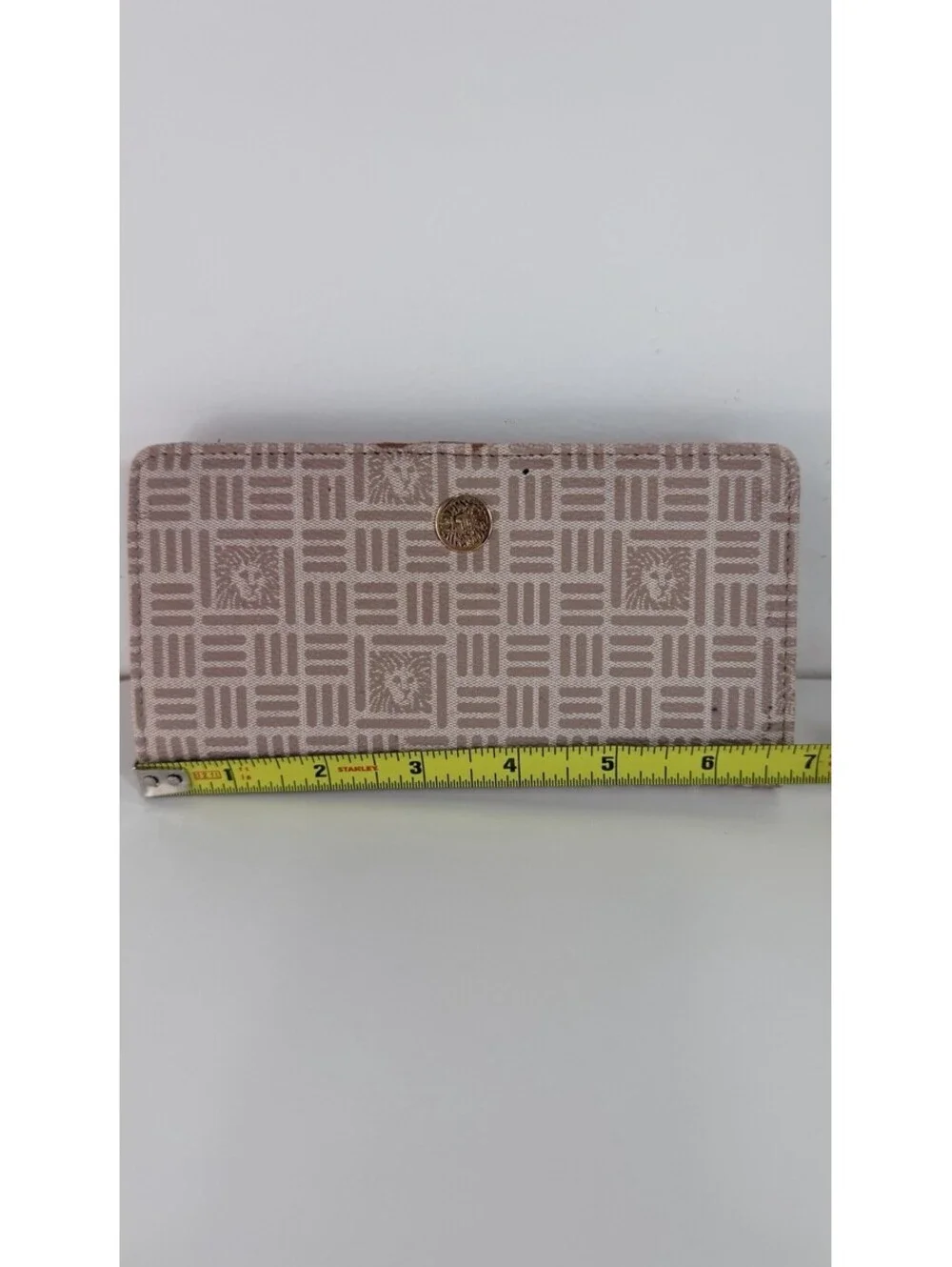 Anne Klein Credit Card Wallet Beige And Gold